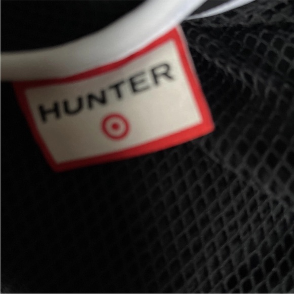 Hunter Black Mesh Garment with White Trim - Picture 5 of 7